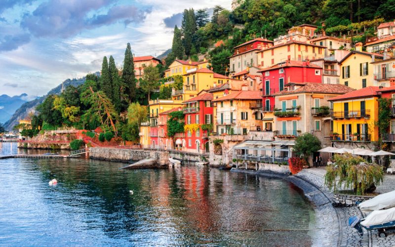 varenna_lago_di_como_fotolia-2